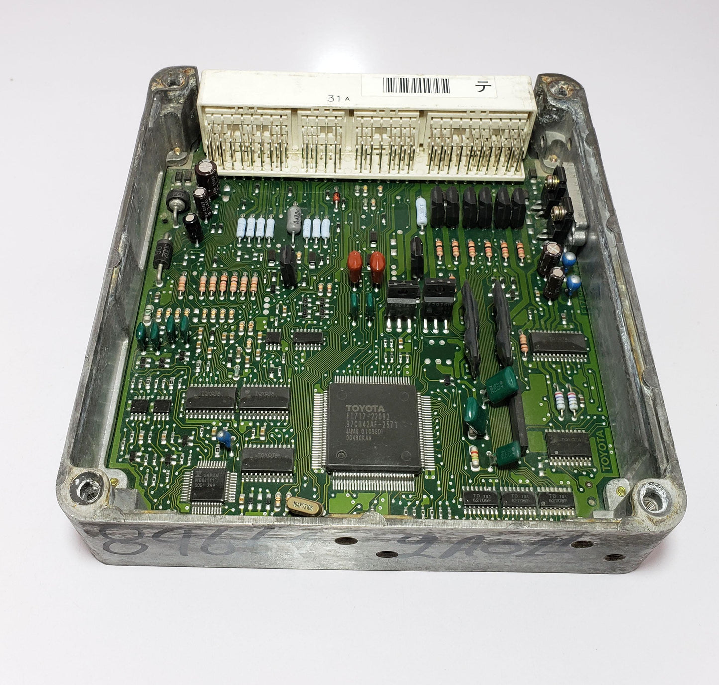 Toyota 1JZ-GE 4AT/2WD ECU ECM 89661-2A011 Engine Control Unit