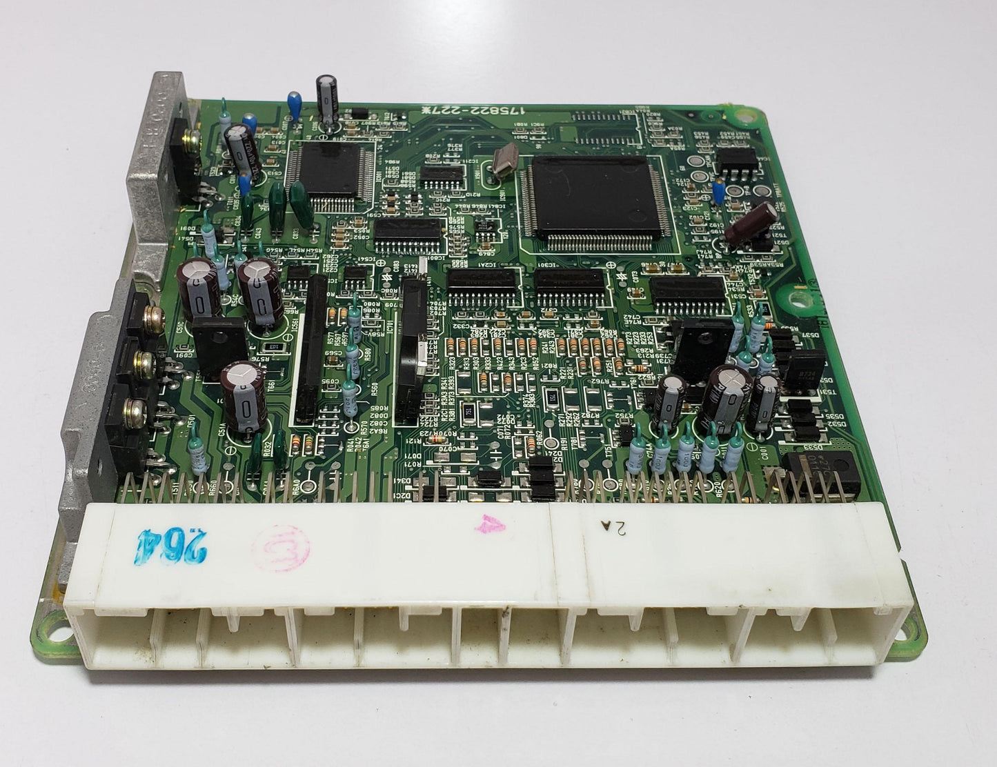 Toyota 89661-26690, 175800-26423 1KZ-TE A/T ECU ECM Engine control unit