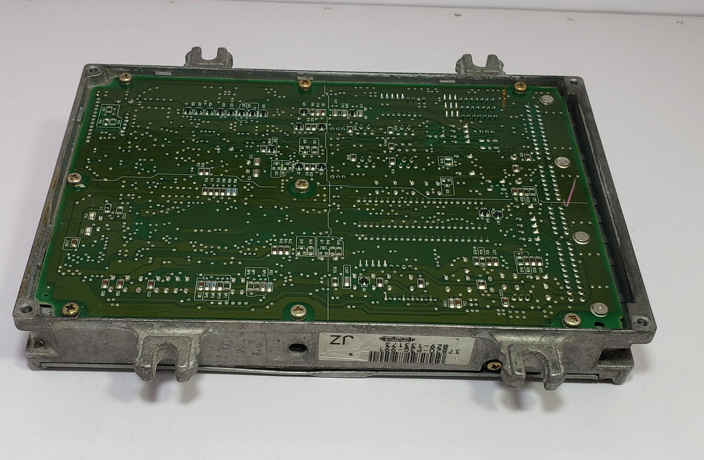 Engine Control Unit ECU ECM HONDA SteP Wagon 1997 E-RF2 37820-P3G-991 829-133173
