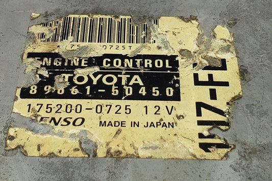Toyota 1UZ-FE Engine Control Unit JDM ECU 89661-50450