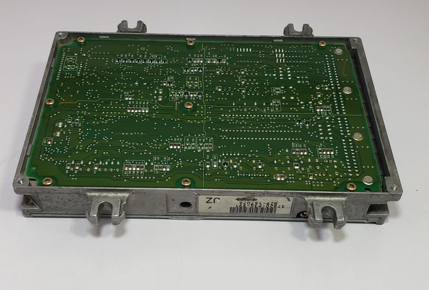Engine Control Unit ECU HONDA Step Wagon 1997 E-RF2 37820-P3G-991,829-16776