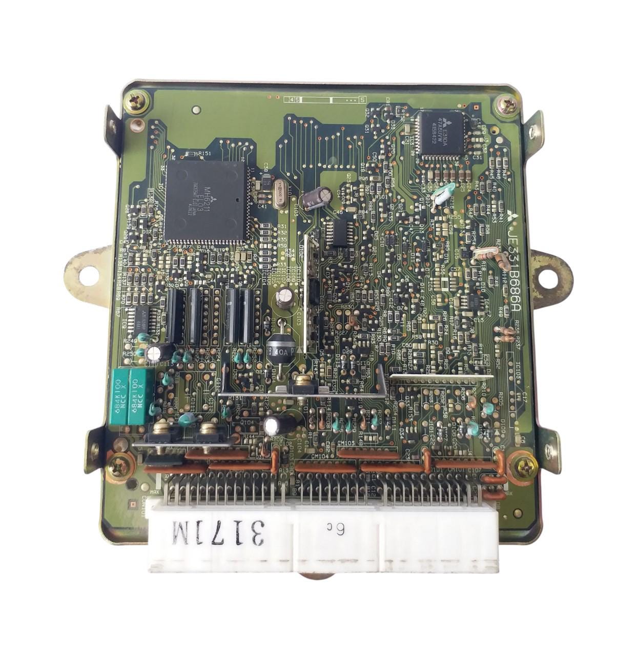 Mitsubishi Delica ECU MD303115 E2T63171 2.4L 4G64 Petrol