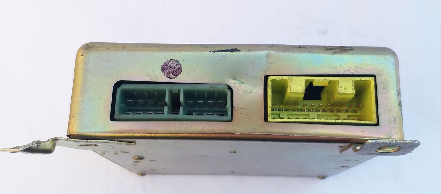 Mitsubishi Debonair 1986 E-S11A Engine Control Unit ECU ECM MD115814 Used