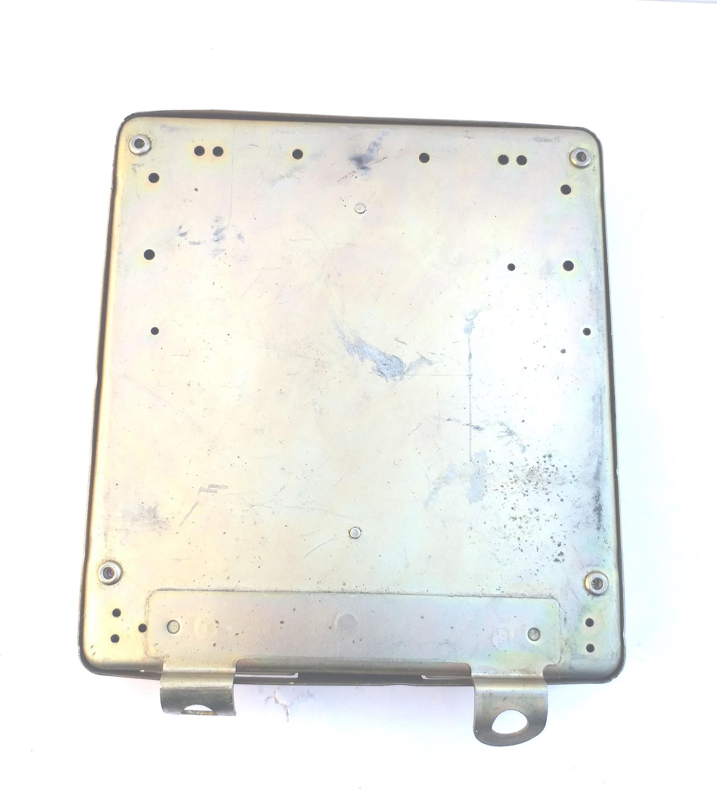 Mitsubishi Pajero Engine Control Unit ECU ECM K8T78881 MD172611 Used
