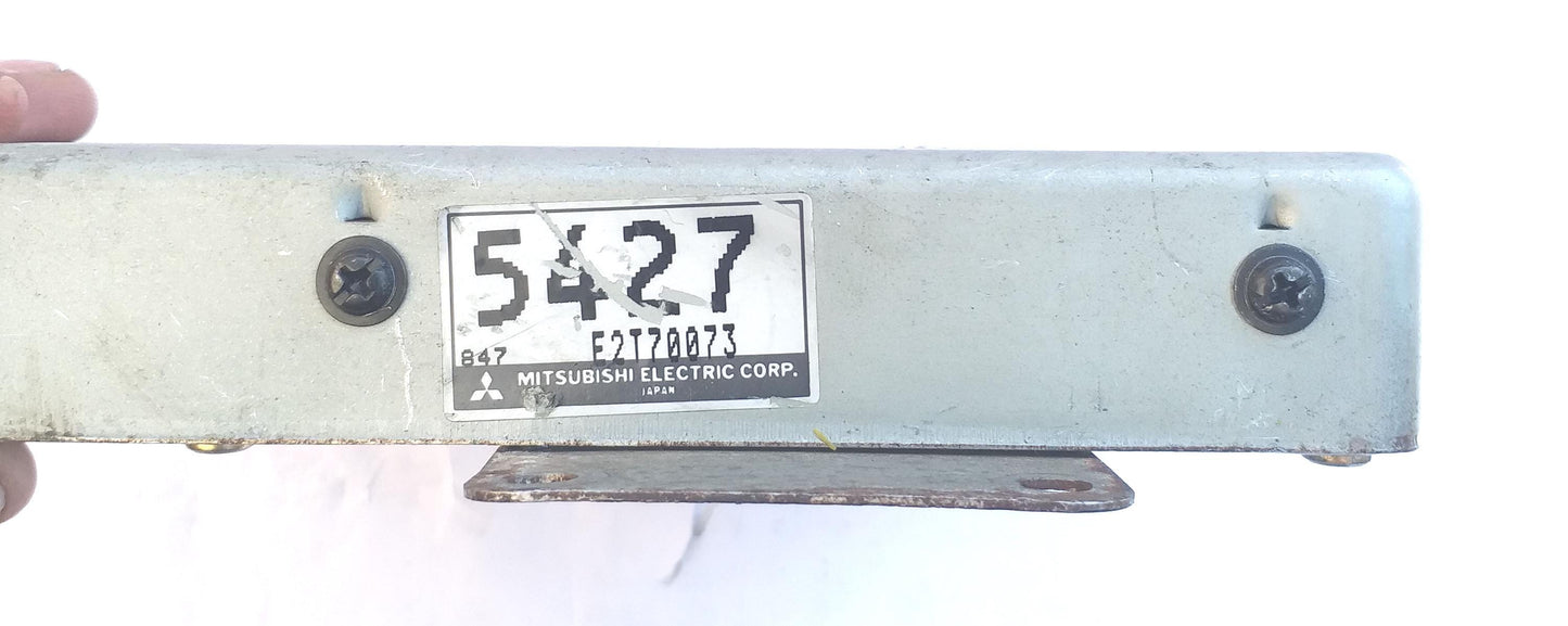 Mitsubishi RVR N74WG 1997/10 Engine Control Unit ECU ECM MD355427