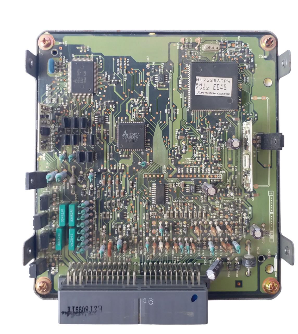 ECU ECM Engine Control Unit FSD418881A E2T80991T