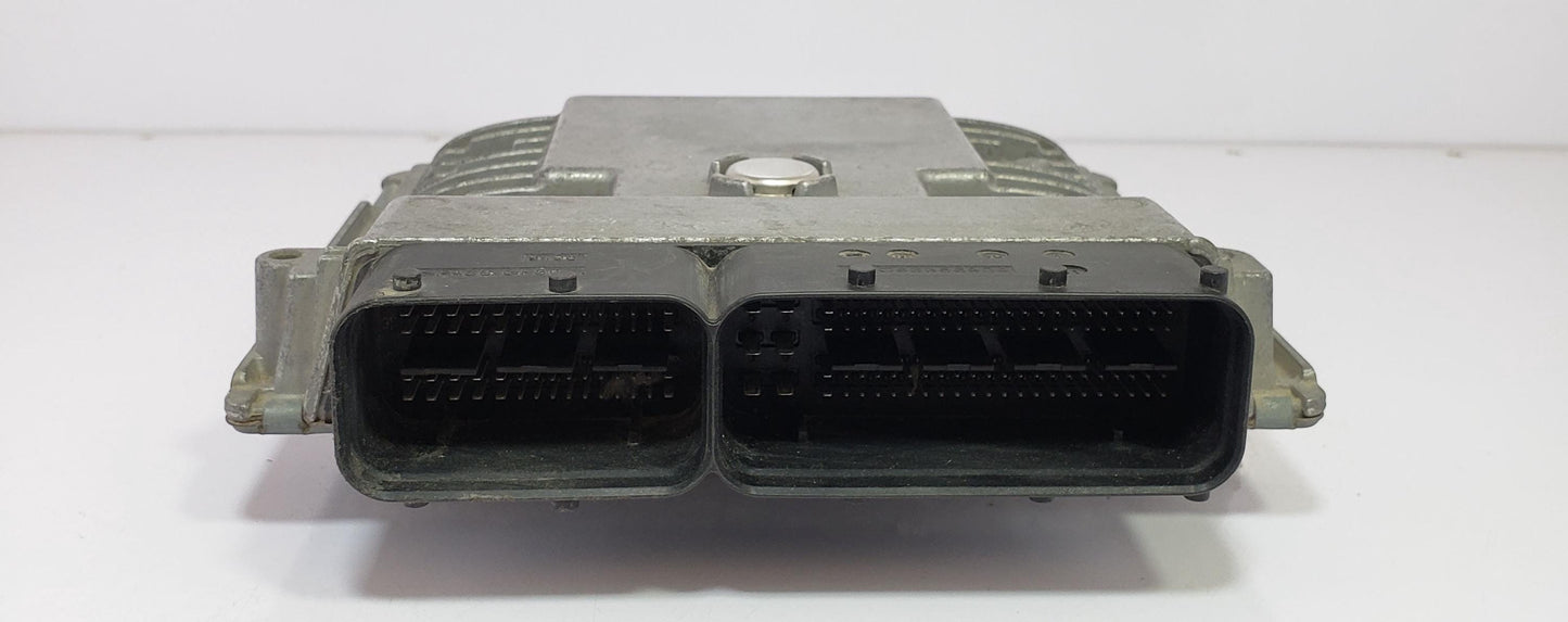 Volkswagen Polo V 6R 2013 Engine Control Unit ECU 03F906070FD MPT4514