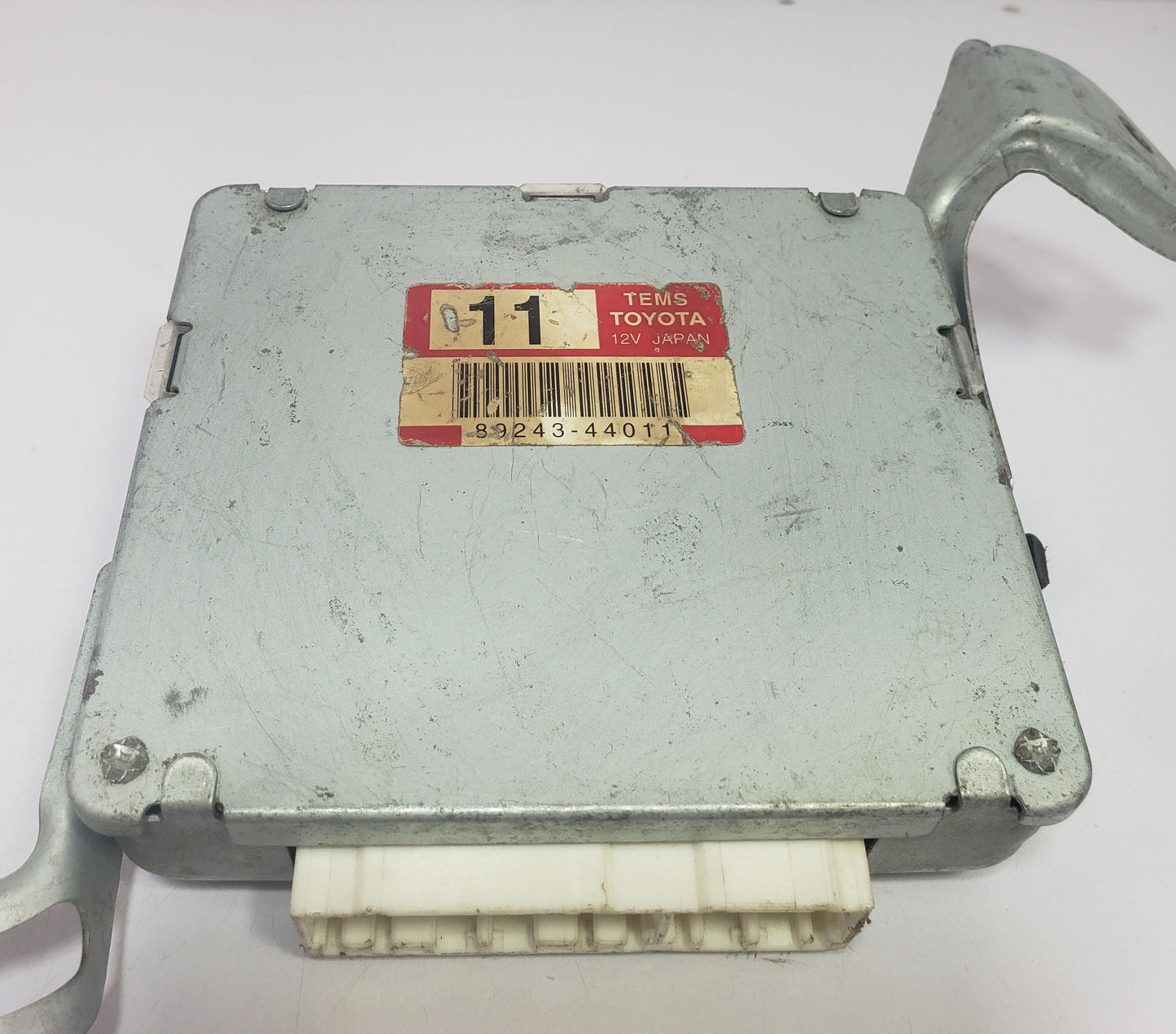 OEM Toyota Suspension Absorber Control Unit 89243-44011