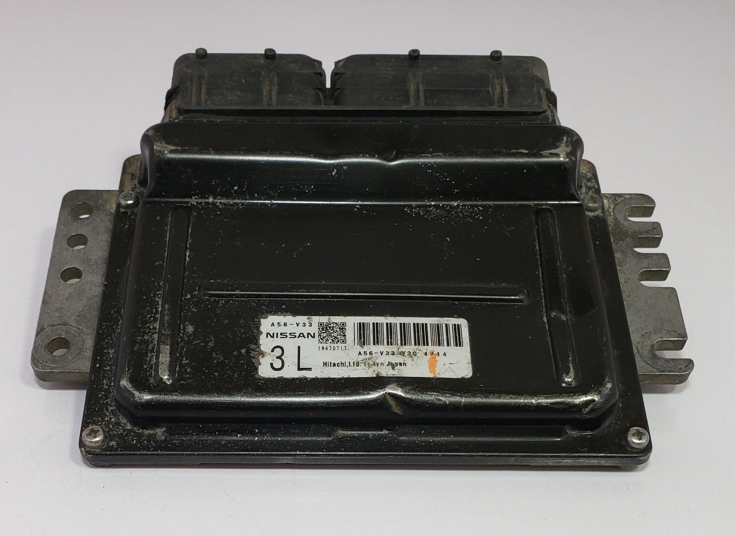 TC24 Nissan Serena Engine Control Unit ECU ECM A56-V33 Y304914
