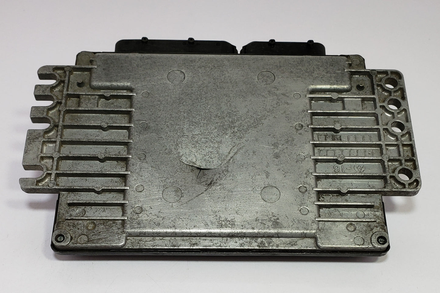 Engine Control Unit ECU ECM for NISSAN March AK12 | A56-V01 T775116 Engine Computer