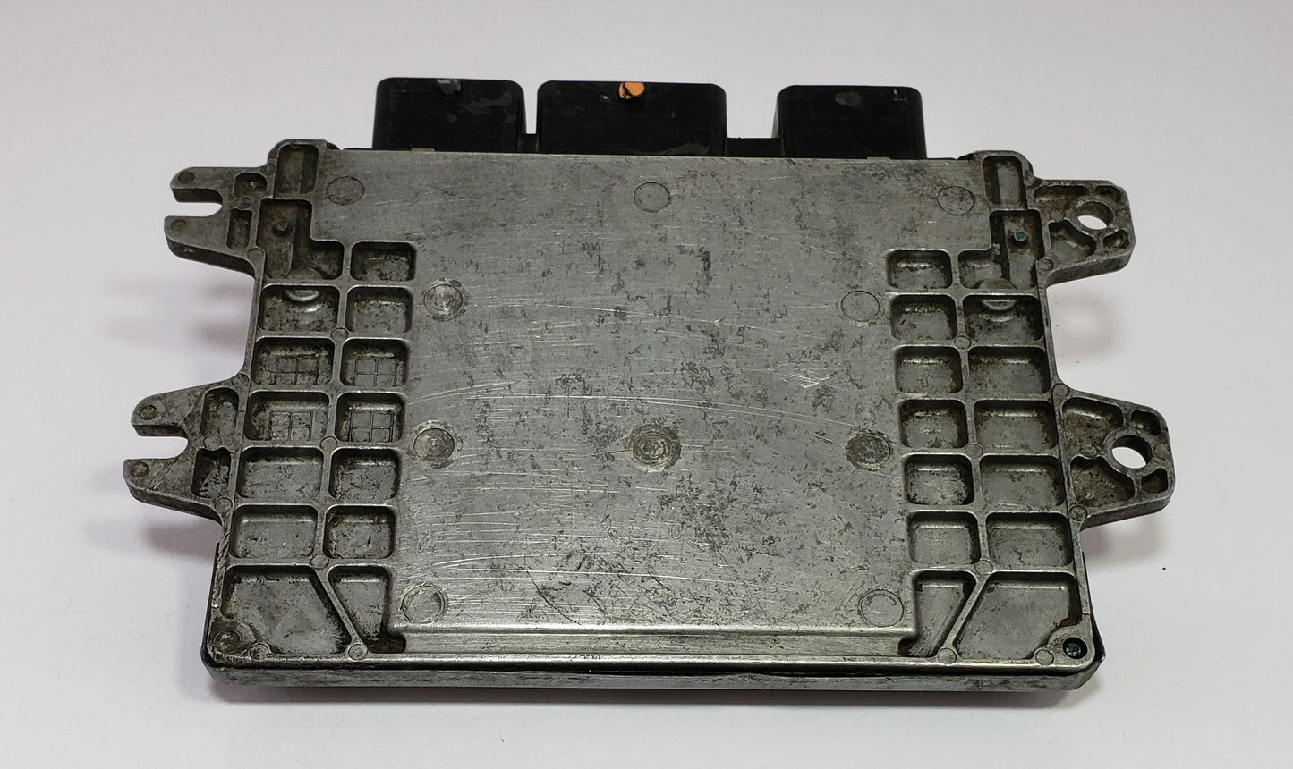 JDM Nissan C25 Serena MR20DE 2.0L A/T ECU ECM A56-Z90 Y56 | Suzuki Landy A56-Z90 Y977X27