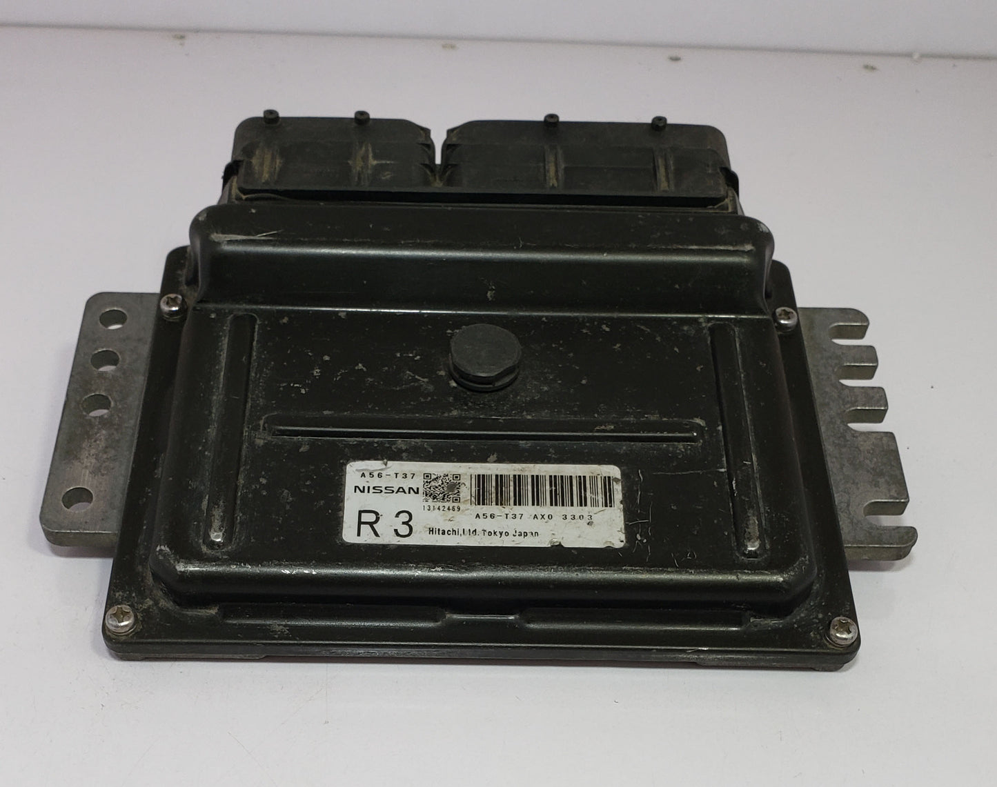 Nissan Wingroad UA-WFY11 ECU ECM Engine Control Unit A56-T37AX03303