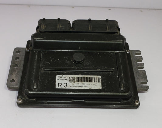 Nissan Wingroad UA-WFY11 ECU ECM Engine Control Unit A56-T37AX03303