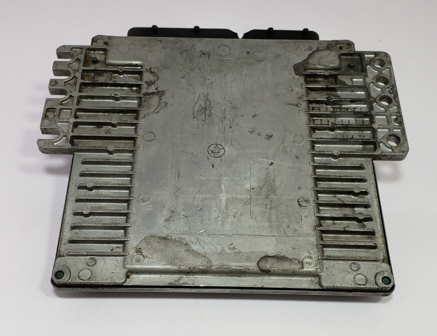 Used Nissan HB ECU Engine Control Unit A56-Z70 EL95Z09 | ECM Engine Control Module