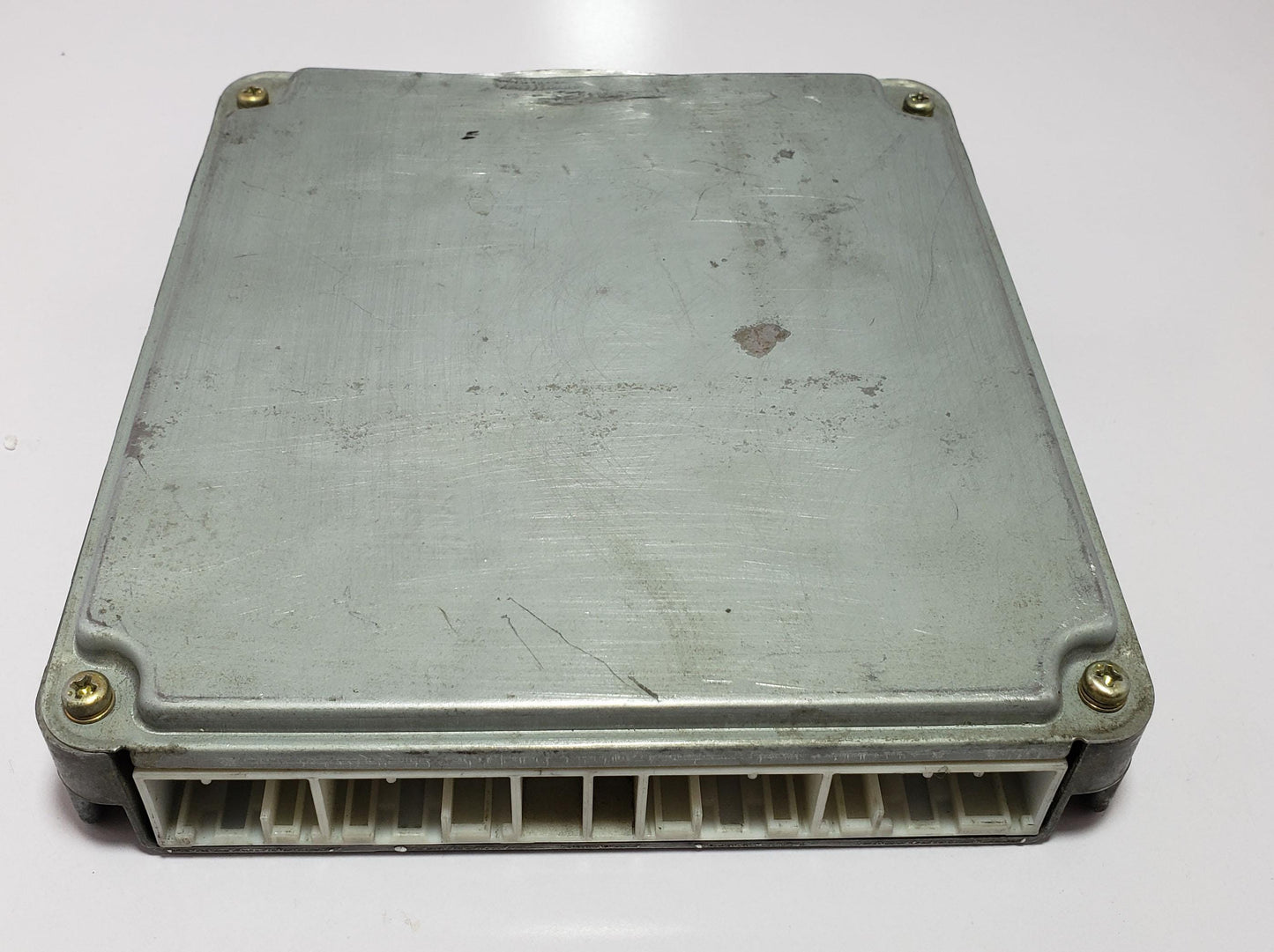 Toyota ECU ECM 89561-37041 | SO5C Engine | 175800-2423