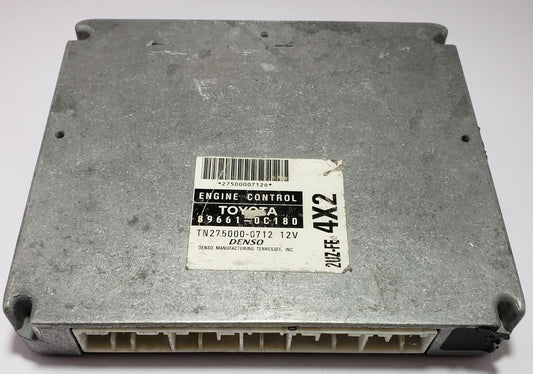 2001 Toyota Hiace ECU ECM 89661-0C180 OEM