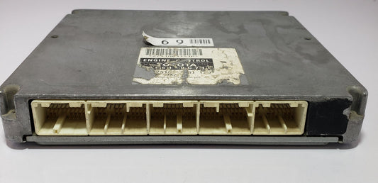 Toyota Tundra ECU ECM Engine Computer 89661-0C710 6-Cylinder 4x2 Manual MT