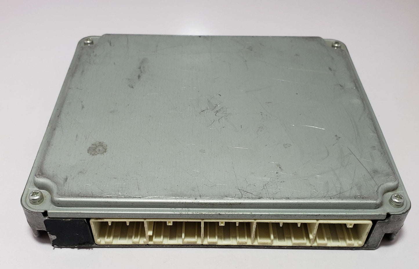 Toyota Tundra ECU ECM Engine Computer 89661-0C710 6-Cylinder 4x2 Manual MT