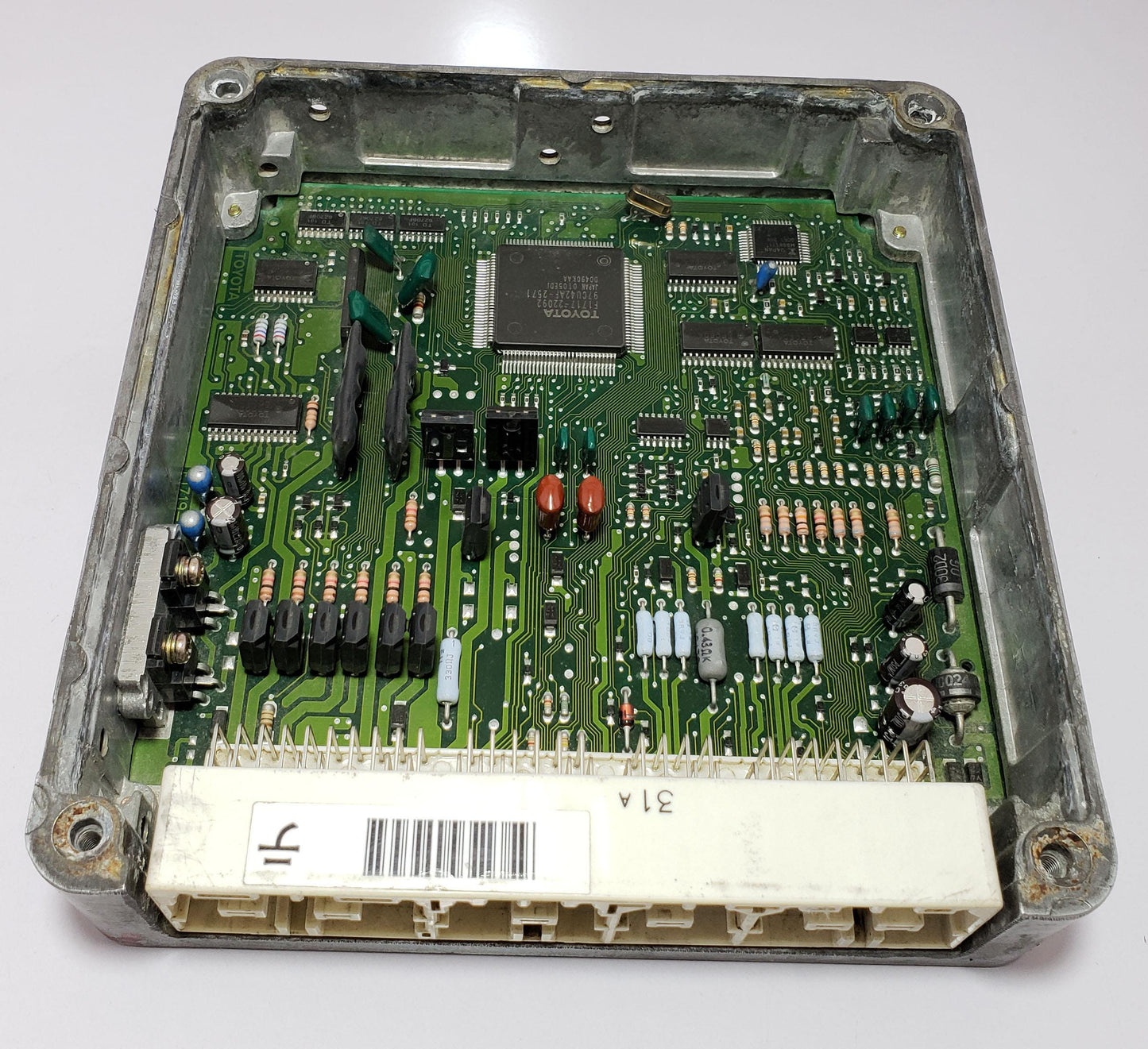 Toyota 1JZ-GE 4AT/2WD ECU ECM 89661-2A011 Engine Control Unit