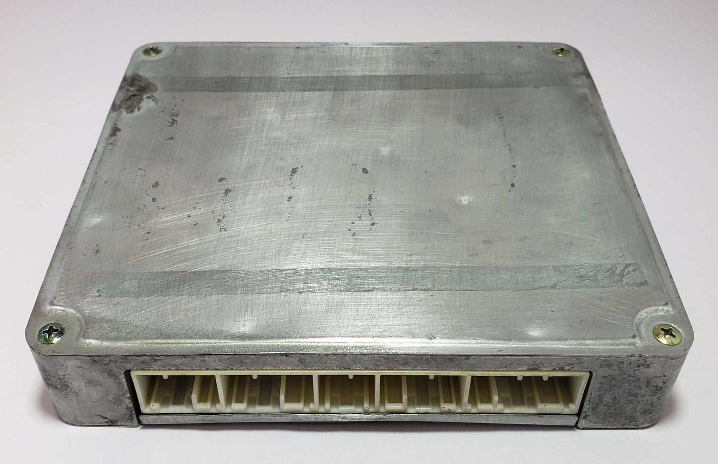 5 Speeds NA normal Engine Control Unit / ECU 89661-2A041 shelf 2A42 89601222411