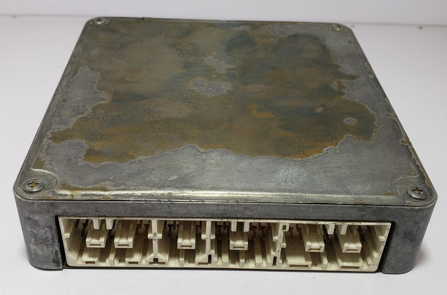 Toyota engine controll unit 89661-3A220, 896613A220 1JZ-G 4WD ECU ECM