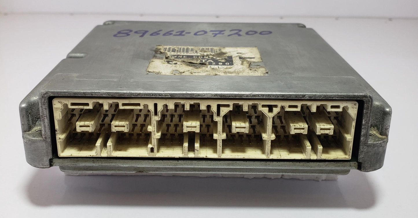 Toyota Avalon Mcx10 95-99 Automatic Engine Controll Unit ECU 89661-07200 ECU ECM