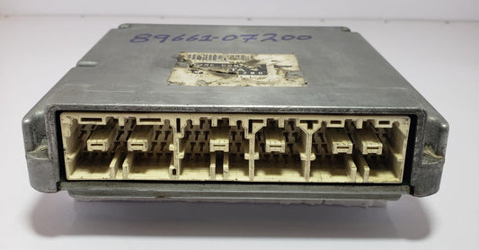 Toyota Avalon Mcx10 95-99 Automatic Engine Controll Unit ECU 89661-07200 ECU ECM