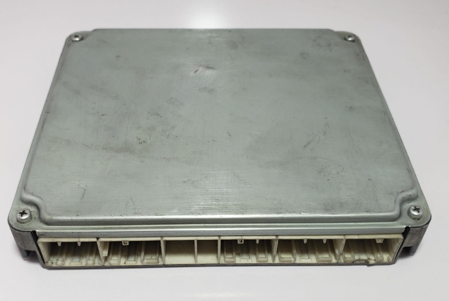 Sienta NCP81G Engine Control Unit / ECU 89661-52E51, 212000-2851 GENUINE ECU