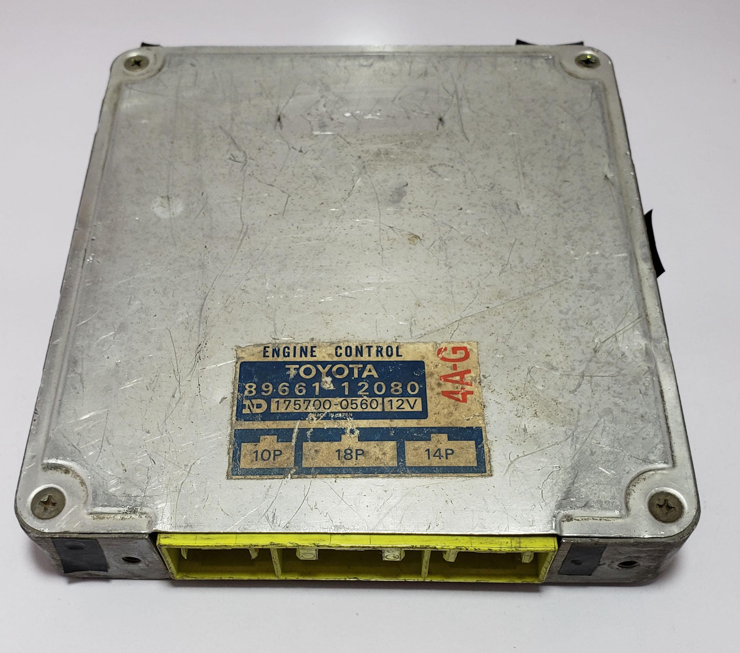 Toyota Engine Control Unit ECU 89661-12080 | Denso 175700-0560