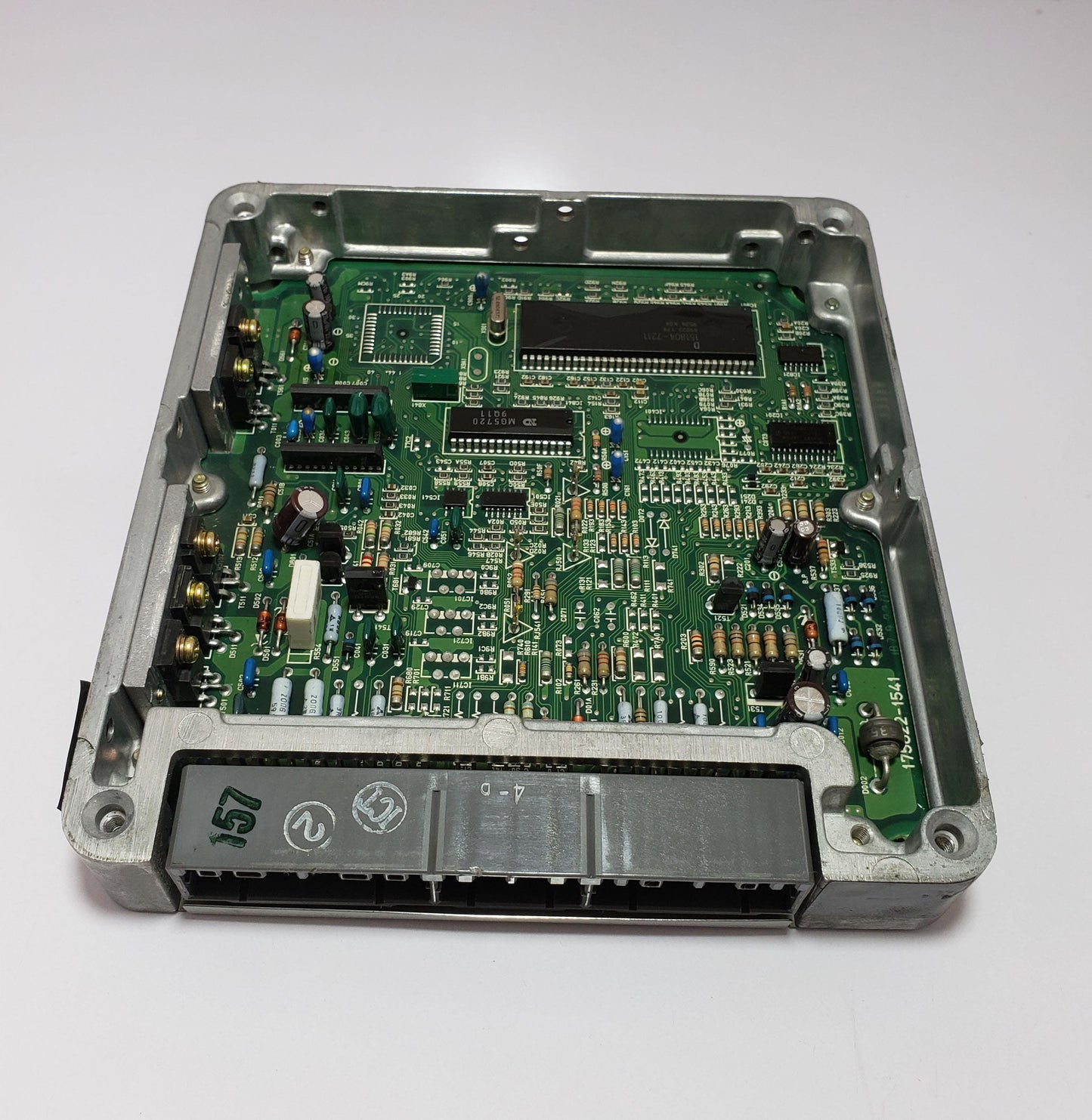 Toyota ECU ECM Engine Control Unit 89661-22700 | 2L-TE Diesel A/T | 175800-1571