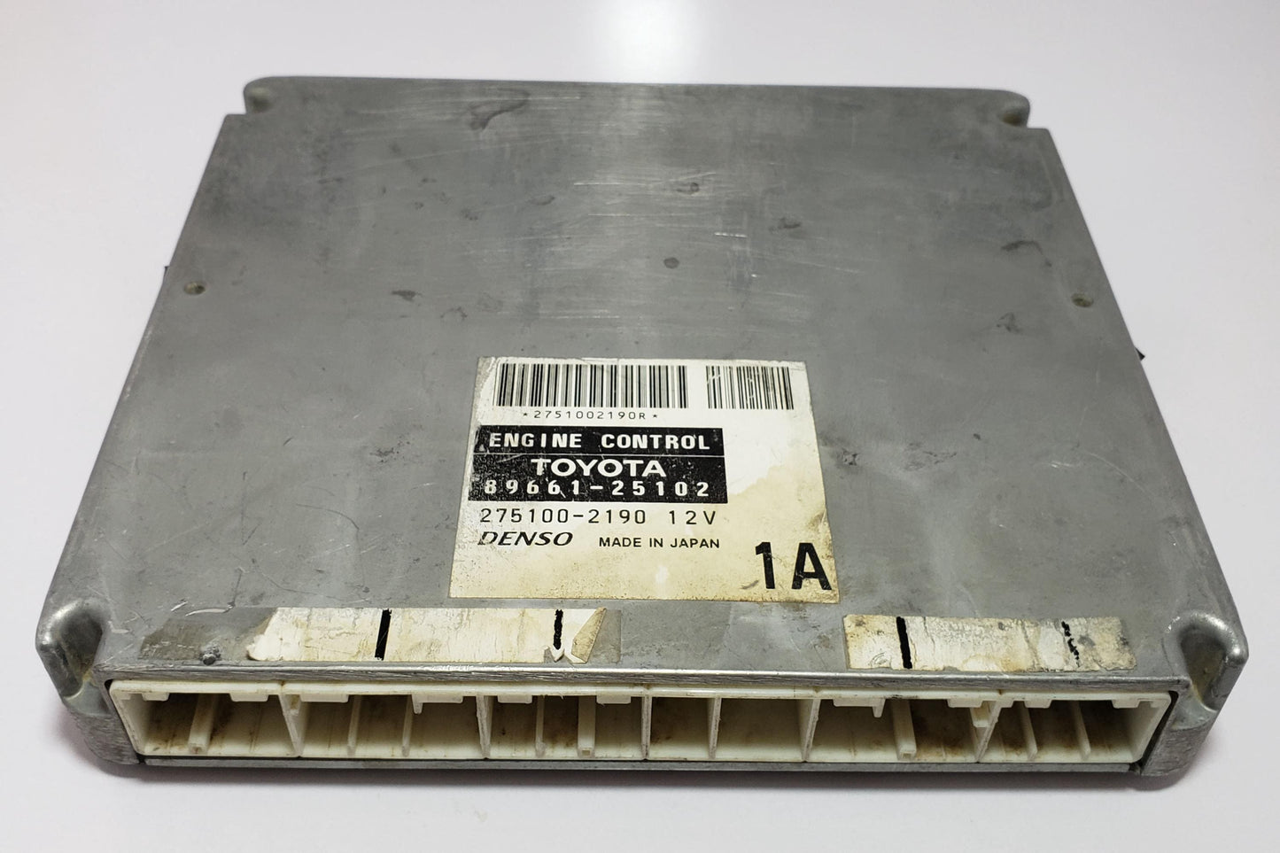 Dyna TRY220 Engine Control Unit / ECU 89661-25102, 275100-2190 Jdm used