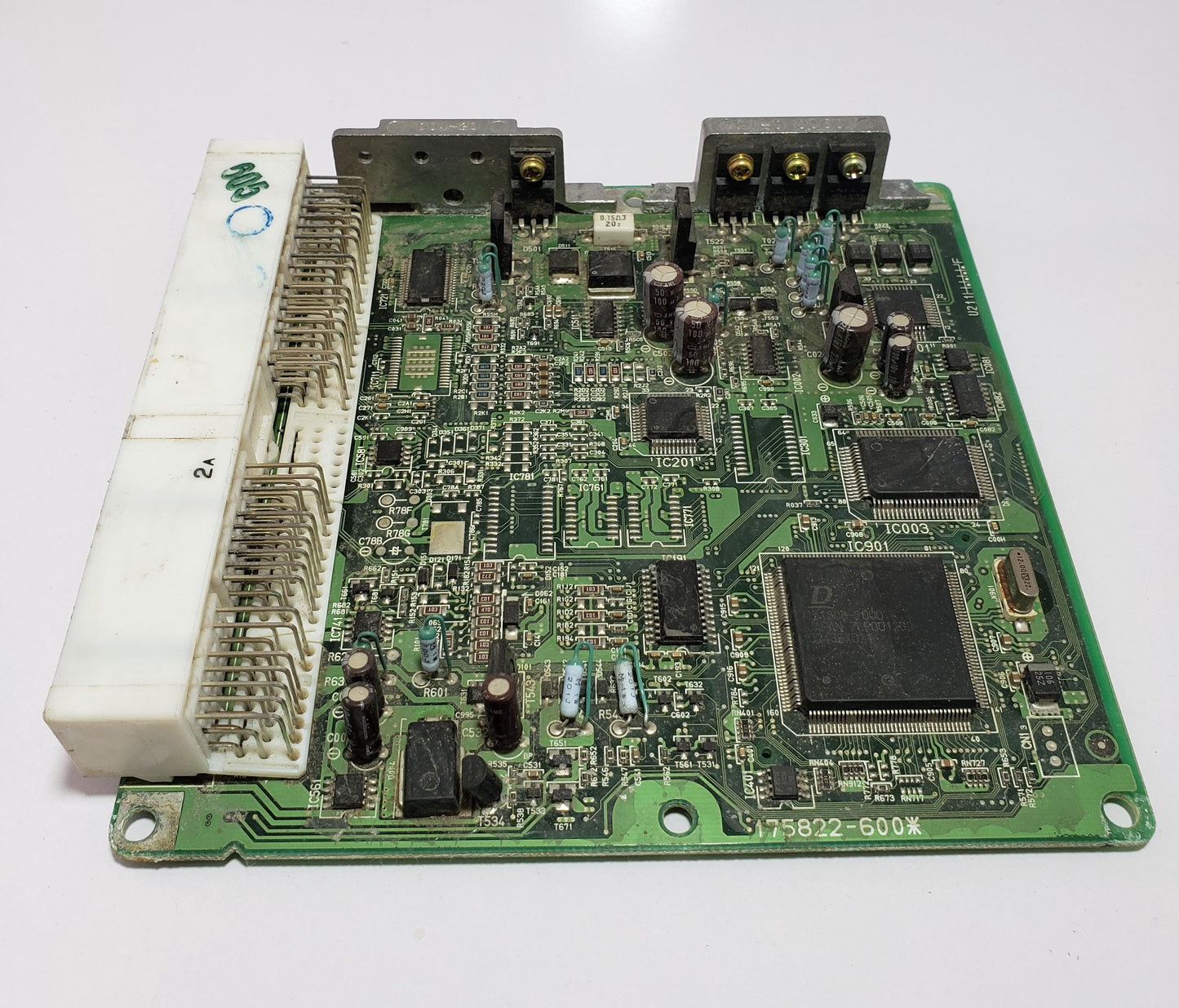 Toyota 2KD-FTV Engine Control Unit ECU89666-25280 M/T OEM Used