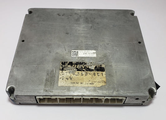 Dyna ToYoace XZU306 engine computer 9717580-851 ECU ECM