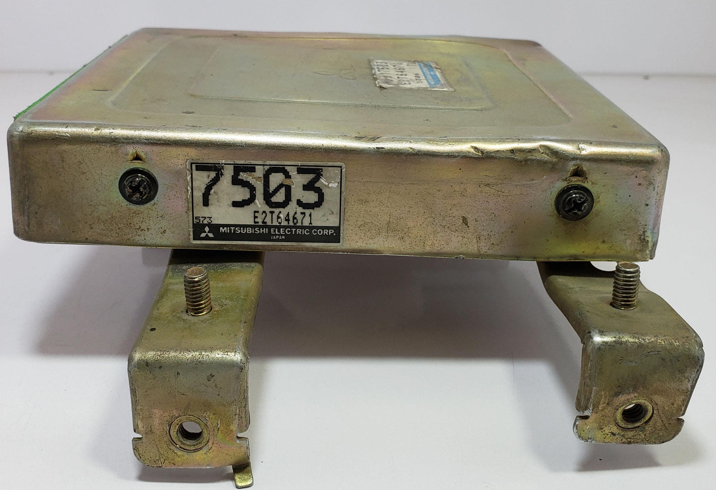 Engine Control Unit / ECU MITSUBISHI Diamante 1996 E-F36A MD317503 E2T64671ECU