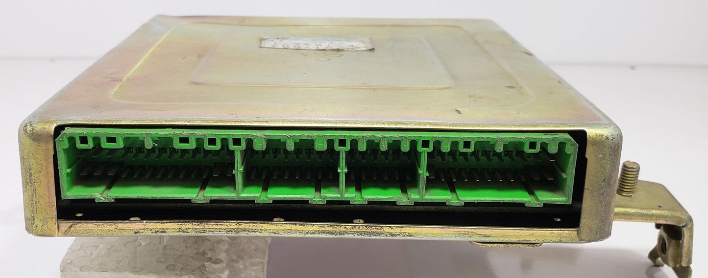 Engine Control Unit / ECU MITSUBISHI Diamante 1996 E-F36A MD317503 E2T64671ECU