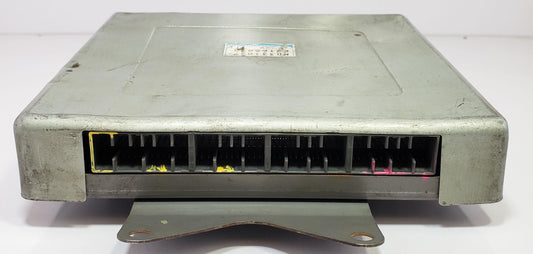 Mitsubishi Control Module MD331037 E3T65873 ECU ECM