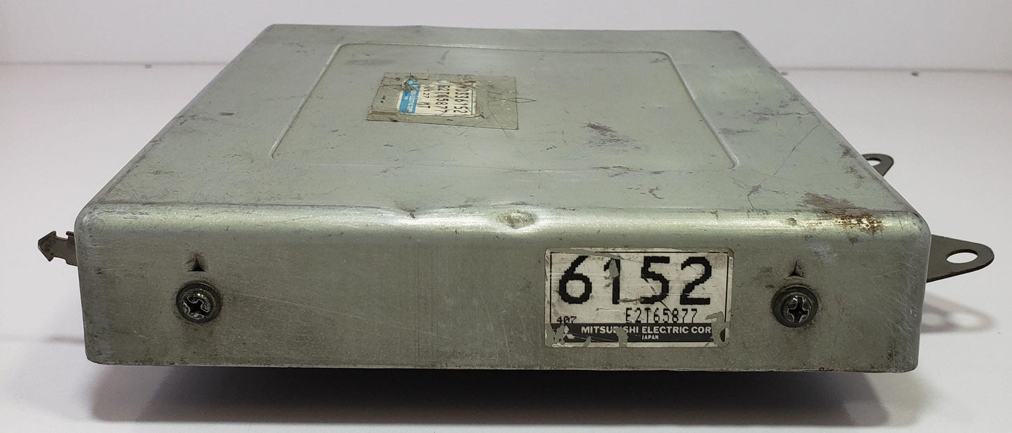 Engine control unit E2T65877, MD336152 Mitsubishi Lancer MRXM3 ECU ECM