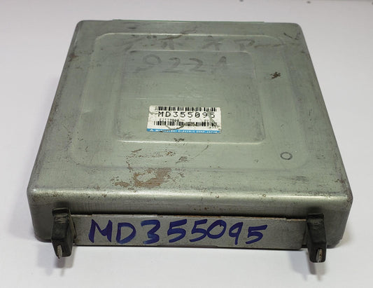 Engine control unit Mitsubishi MD355095 ecu ecm