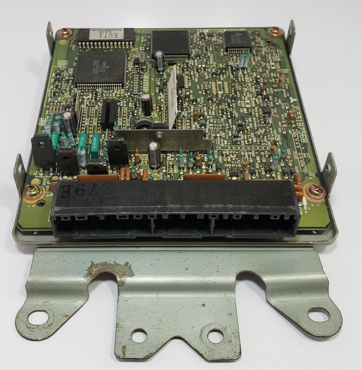 Engine control unit mitsubishi MD360477 ecu ecm