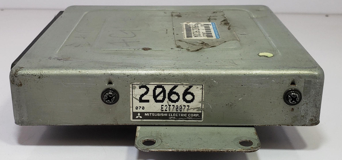 RVR N74WG Engine Control Unit - ECU E2T70077 MD362066 ECM Modules