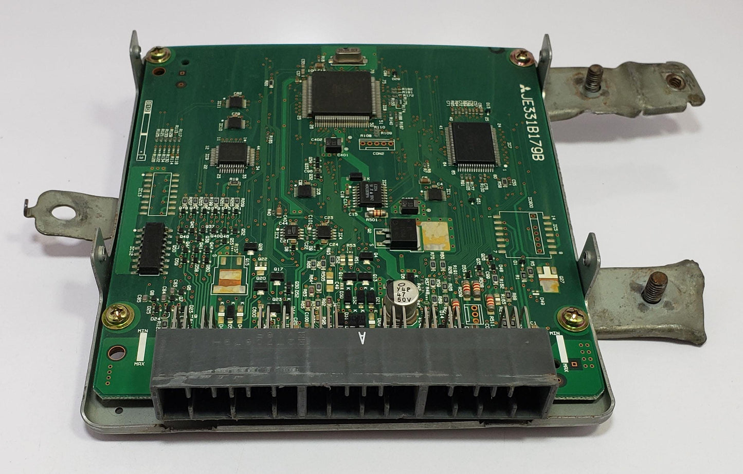 Engine Control Unit ECU ECM MITSUBISHI Diamante 1997 E-F36A MR578229