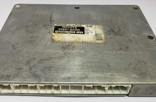 Engine Control Unit Toyota Avensis UA-AZT250 89661-2G360 212000-0870 ECU ECM