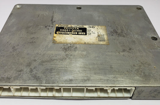 Engine Control Unit Toyota Avensis UA-AZT250 89661-2G360 212000-0870 ECU ECM