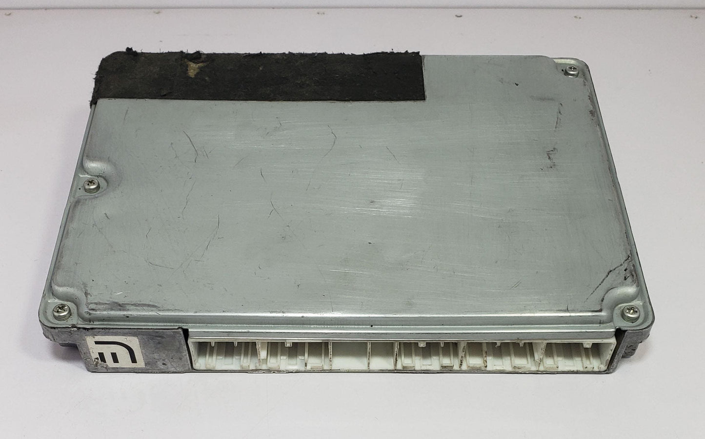 Engine Control Unit for Toyota Noah 2005 CBA-AZR65G 89661-2J030 212000-1850 ECU Ecm