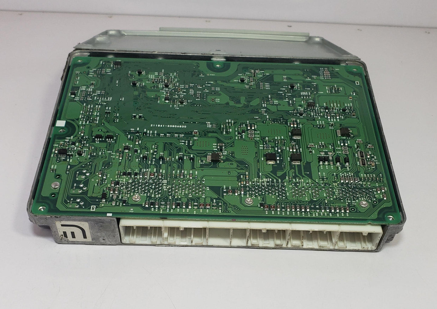 Engine Control Unit for Toyota Noah 2005 CBA-AZR65G 89661-2J030 212000-1850 ECU Ecm