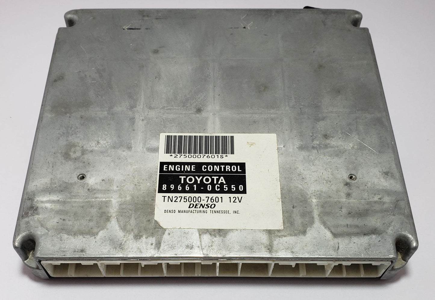 2004 Toyota Sequoia 89661-0C550, 275000-7601 Engine Control Module ECM ECM