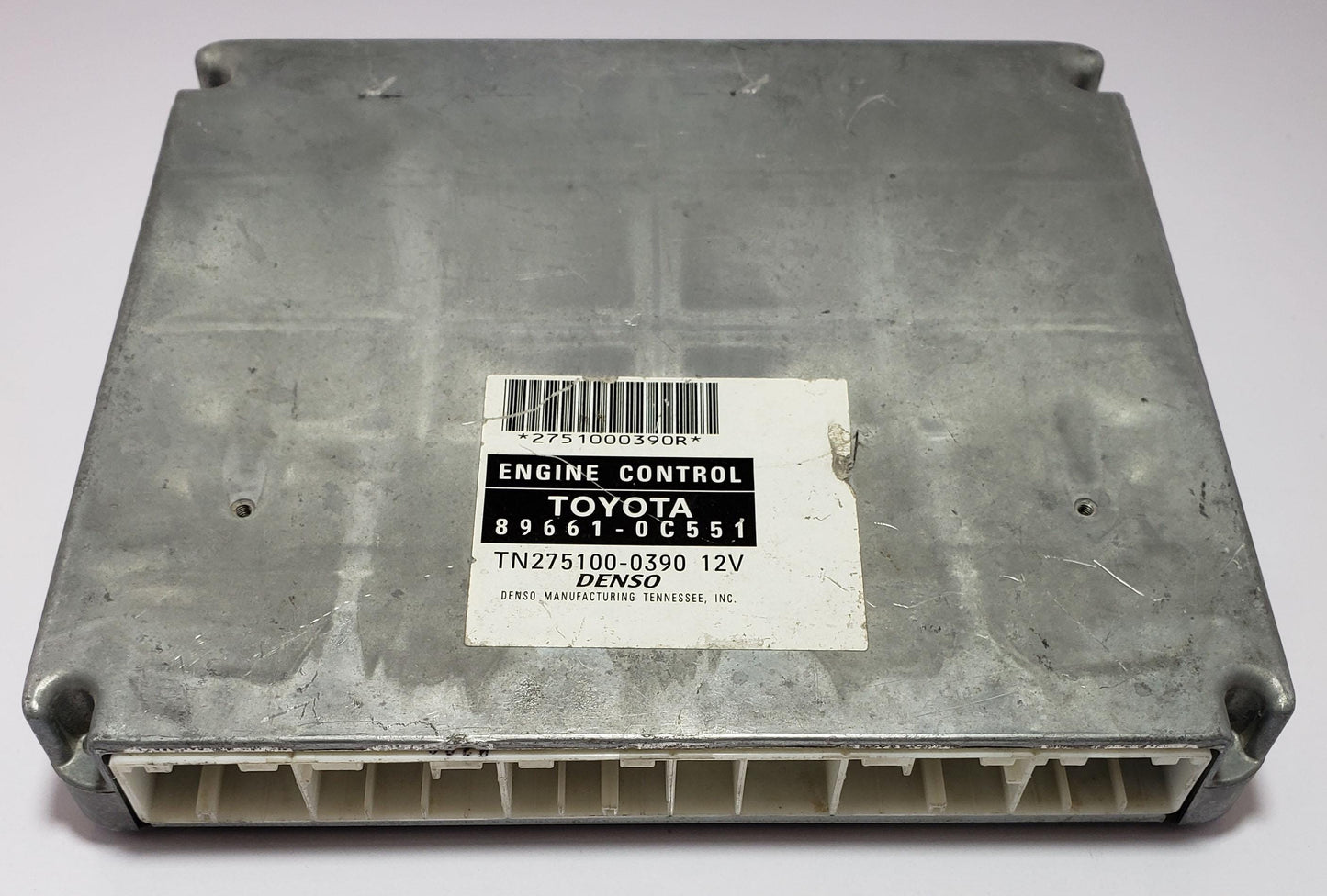 Engine Control Module 2WD Fits 2004 04 TOYOTA SEQUOIA 89661-0C551, 275100-0390