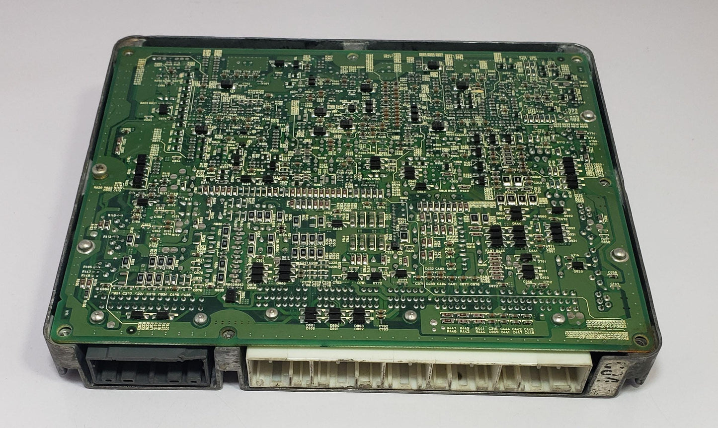 Engine Control Unit ECU ECM for 1999 Toyota Crown GH-JZS175 | Part No. 89661-3A630 / 275000-0166