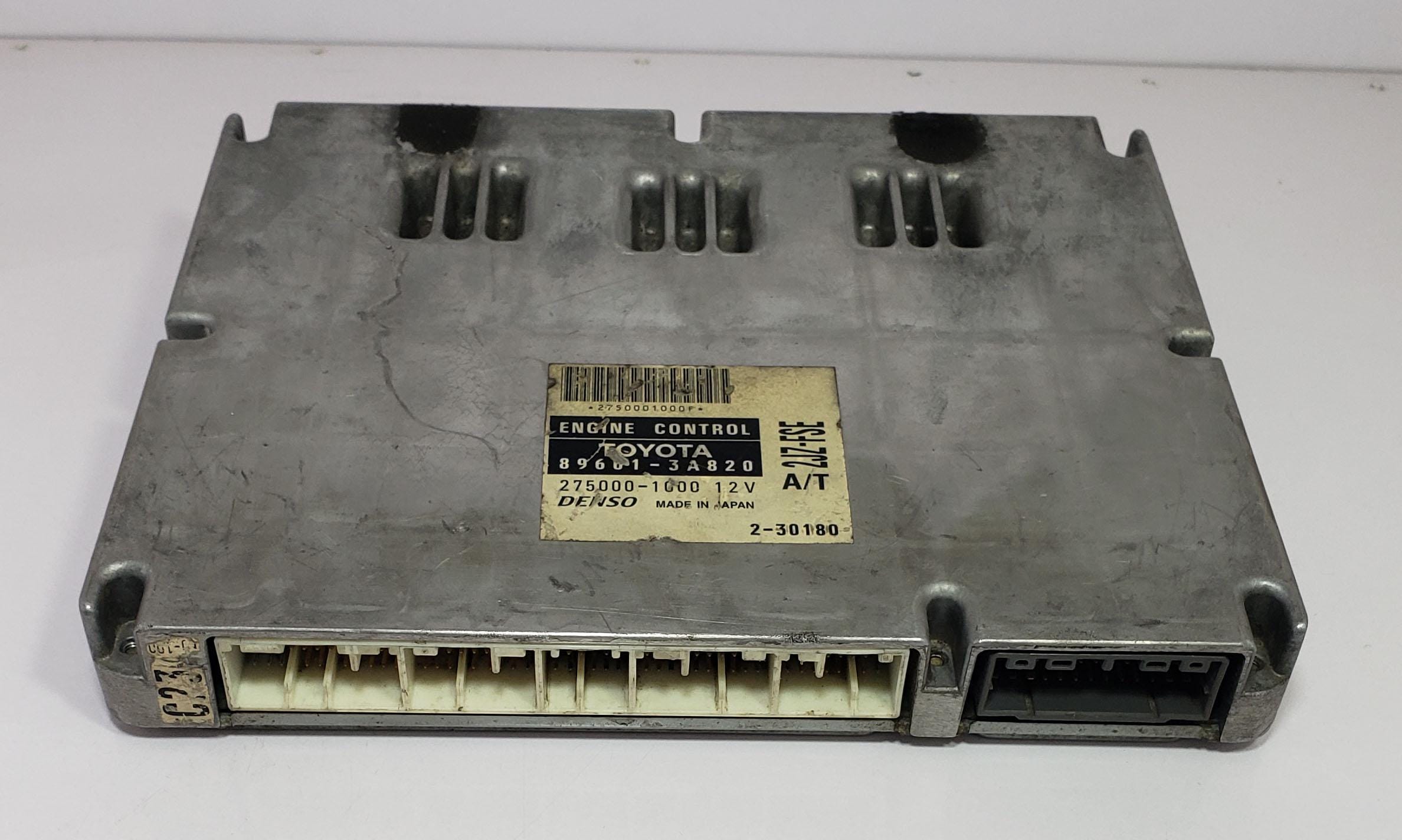 0281020200 電子制御モジュール G1000-3823351 ECU エンジン