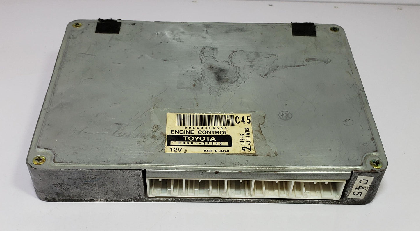 Toyota Engine Control Unit ECU/PCM | 89661-3F440 | 1JZ-G | 4AT 4WD | Engine Brain Box